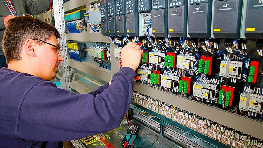 Automatización y sistemas de control